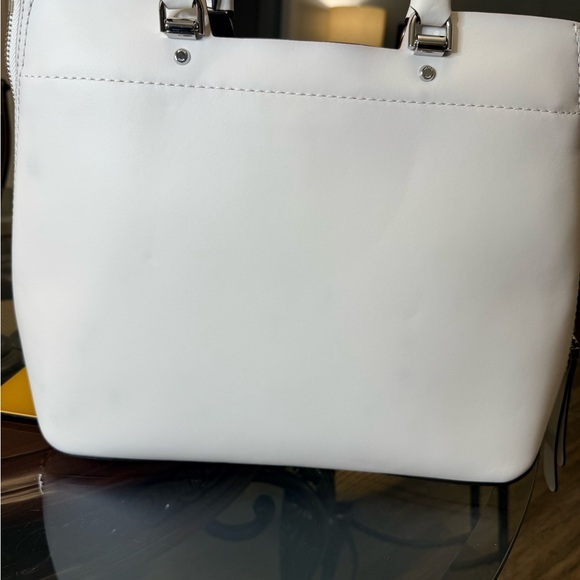 Michael Kors jet set large White Leather Tote Bag NWOT - Picture 5 of 12